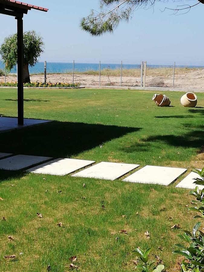 Aster Beach House Nea Thesi 外观 照片