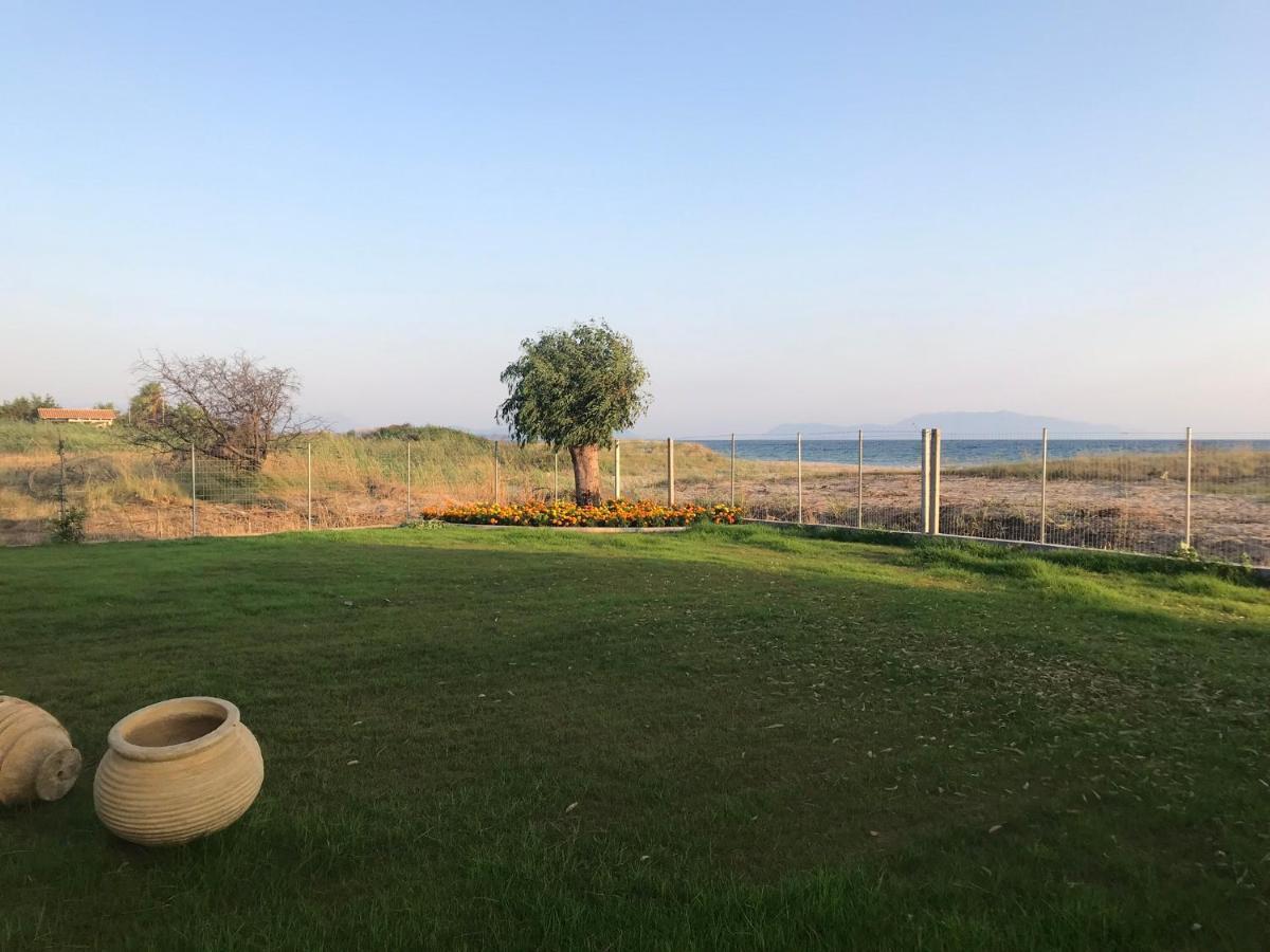 Aster Beach House Nea Thesi 外观 照片